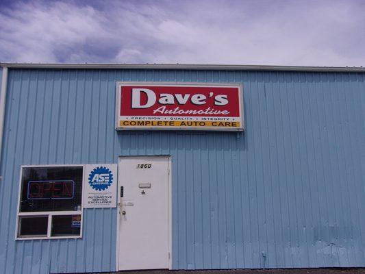 Dave's Automotive