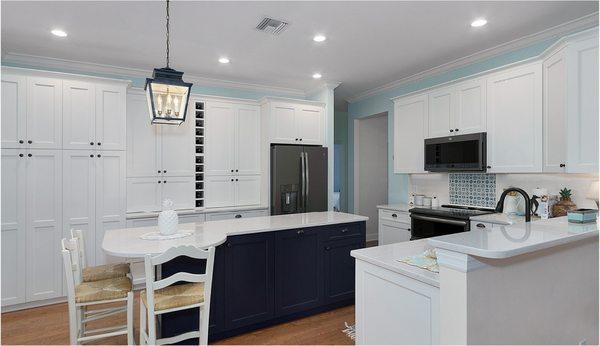 Kitchen remodel with cabinet refacing.