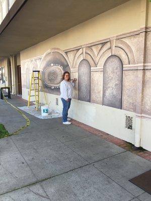 Lemoore Odd Fellows mural in trompe l'oeil style