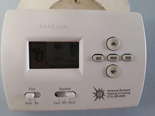 New electronic thermostat