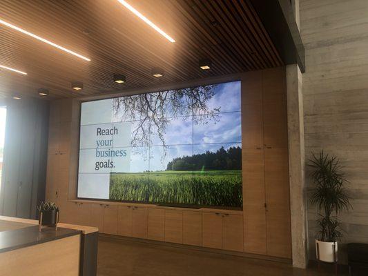 4x4 Video Wall