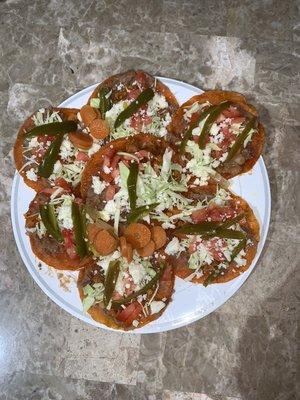 Ricas enchiladas potosinas