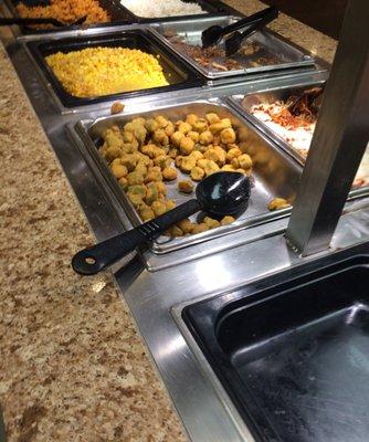 Empty trays and congealed Mac and cheese aren't inviting.