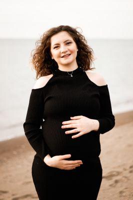 Pregnancy portraits at the beach!