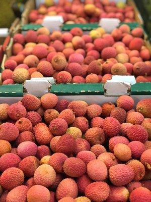 Fresh Lychees