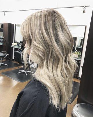 From 5inch roots to blonde all over!