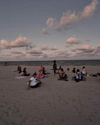 Hollywood Beach Yoga