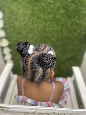 Kid's freestyle braids