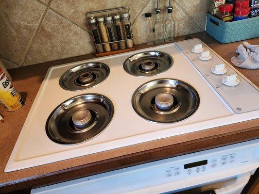 Stove after deep clean