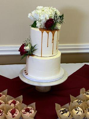 Floral accents for the cake...