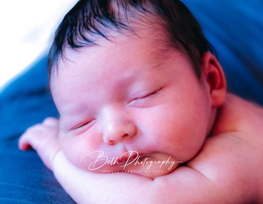 Professional Newborn Photos