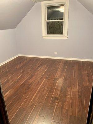 Laminate flooring installed