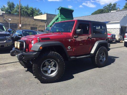 2011 Jeep Wrangler Rubicon! Lifted! Low Miles! www.grandmotorsales.com