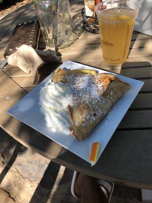 Apple sizzle crepe