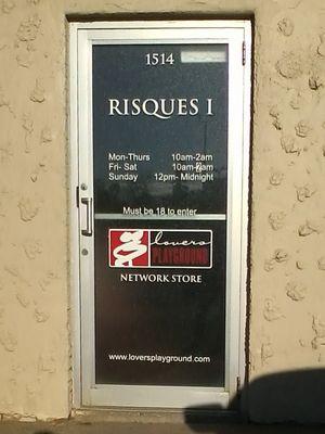 Risque's I Front Door