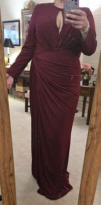 Although I ended up choosing a different dress for the Mardi Gras ball, I'm certain that I can wear this dress another time.