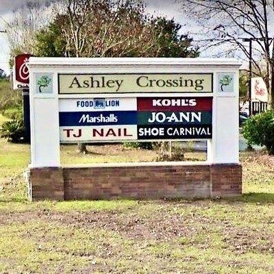 Ashley Crossing pylon sign along Paul Cantrell Blvd