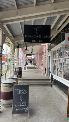 Sign out front on Sutter Street