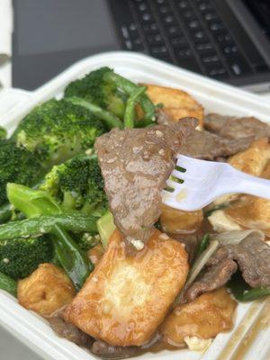 Tofu beef w/ mixed vegetables