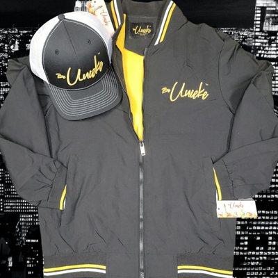 Be Unieke lightweight jacket and trucker hat