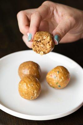 yummy protein balls and snacks