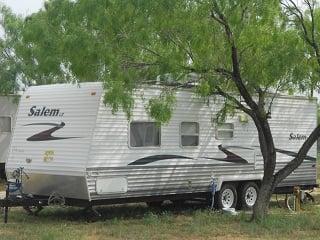 EZ RV  Park & Lodging