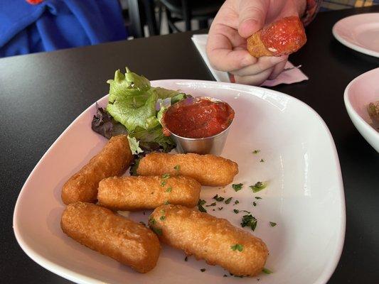 Mozzarella sticks