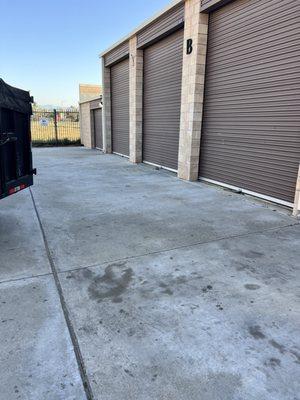 Storage unit clean out after