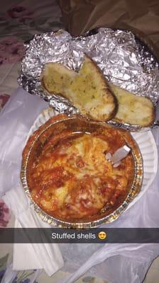 Stuffed shells with extra cheese