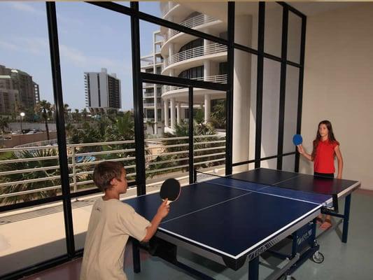 Enjoy the ping pong tables located on the second floor of the north tower. Equipment is available at the lobby for guests use.