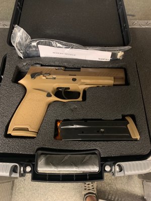 Sig sauer P320 M17