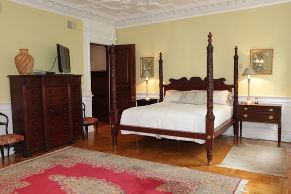 Real estate photography, Master Bedroom, Walnut Street Philadelphia, Jul 2013