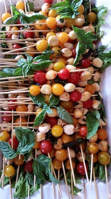 Fresh tomatoes basil & Mozzarella