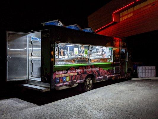 Food truck at Bow and Arrow brewpub