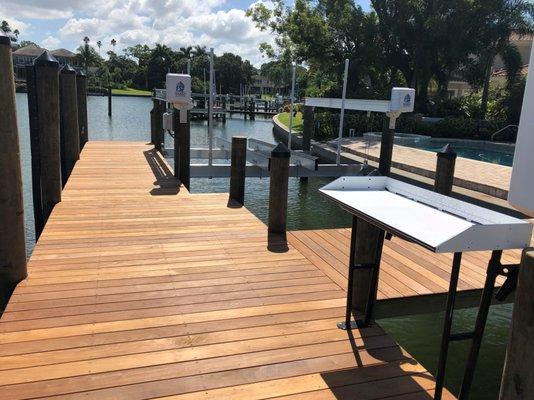 IPE decking with Synergy Boat Lift, Sarasota