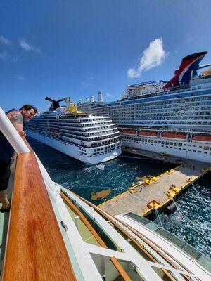 Carnival Mardi Gras next to Pride Costa Maya 3/2022.