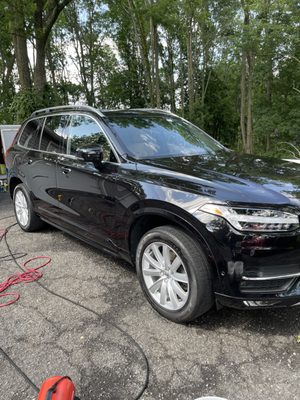 4-6 Month Ceramic Coating on a Volvo XC90