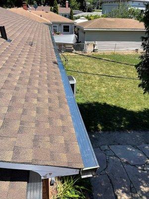 New Roof, New 6" Gutters with screen.