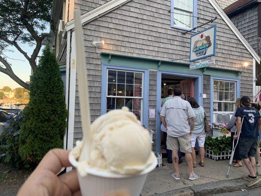 Sundays Ice Cream