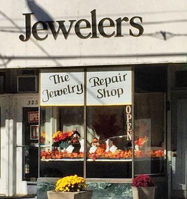 Jewelry Repair Shop