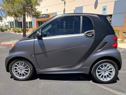 SMART Wrapped in 3M Satin Dark Grey