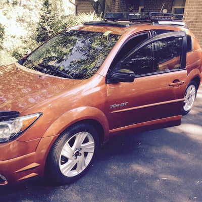 Pontiac Vibe, after windshield replacement.