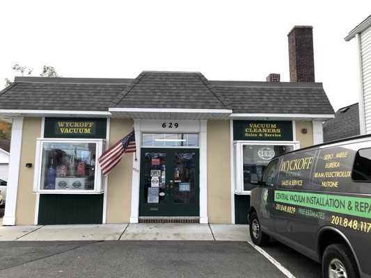 Nice shop -- small parking lot.