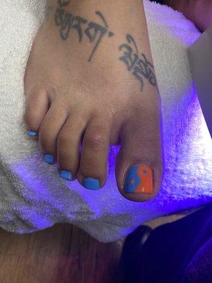 Gel pedicure