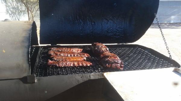 The best ribs,pulled pork,BBQ chicken, and brisket in maricopa.