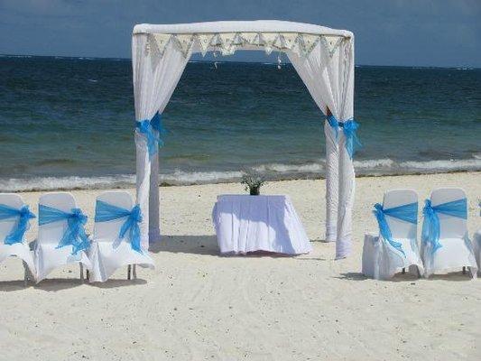 Destination Weddings and Honeymoons