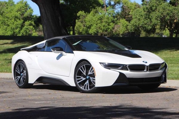 BMW i8