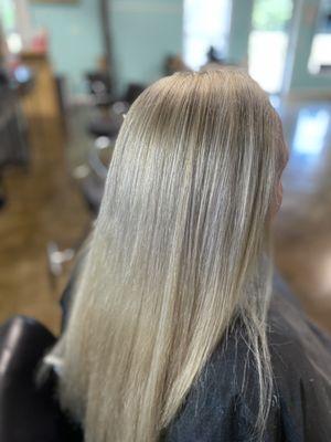 Blonding by Nikki