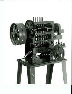 One of the first of two Stevens machines build by Carlton Stevens and patented in 1945.