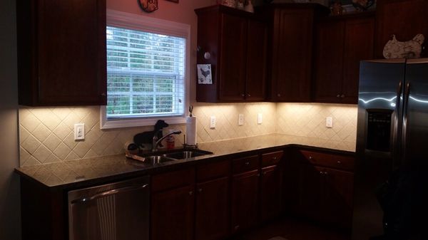 More under-cabinet lighting. The back splash was already up, but we made it look good anyway.